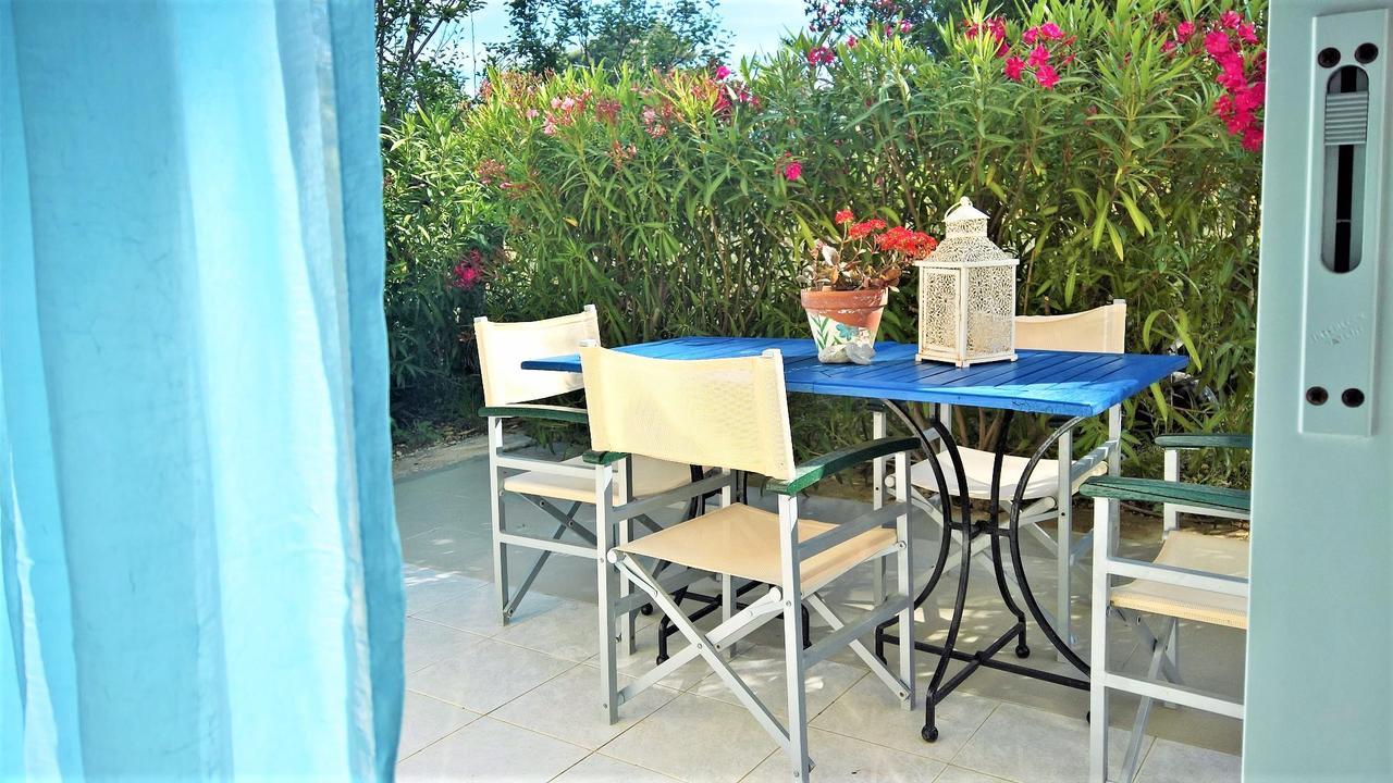 Aloni Studios And Apartments لاسي المظهر الخارجي الصورة